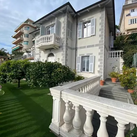 アパート Casot Del Mar Monolocale サンレモ