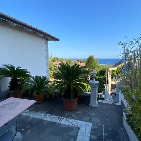 Casot Del Mar Monolocale * サンレモ